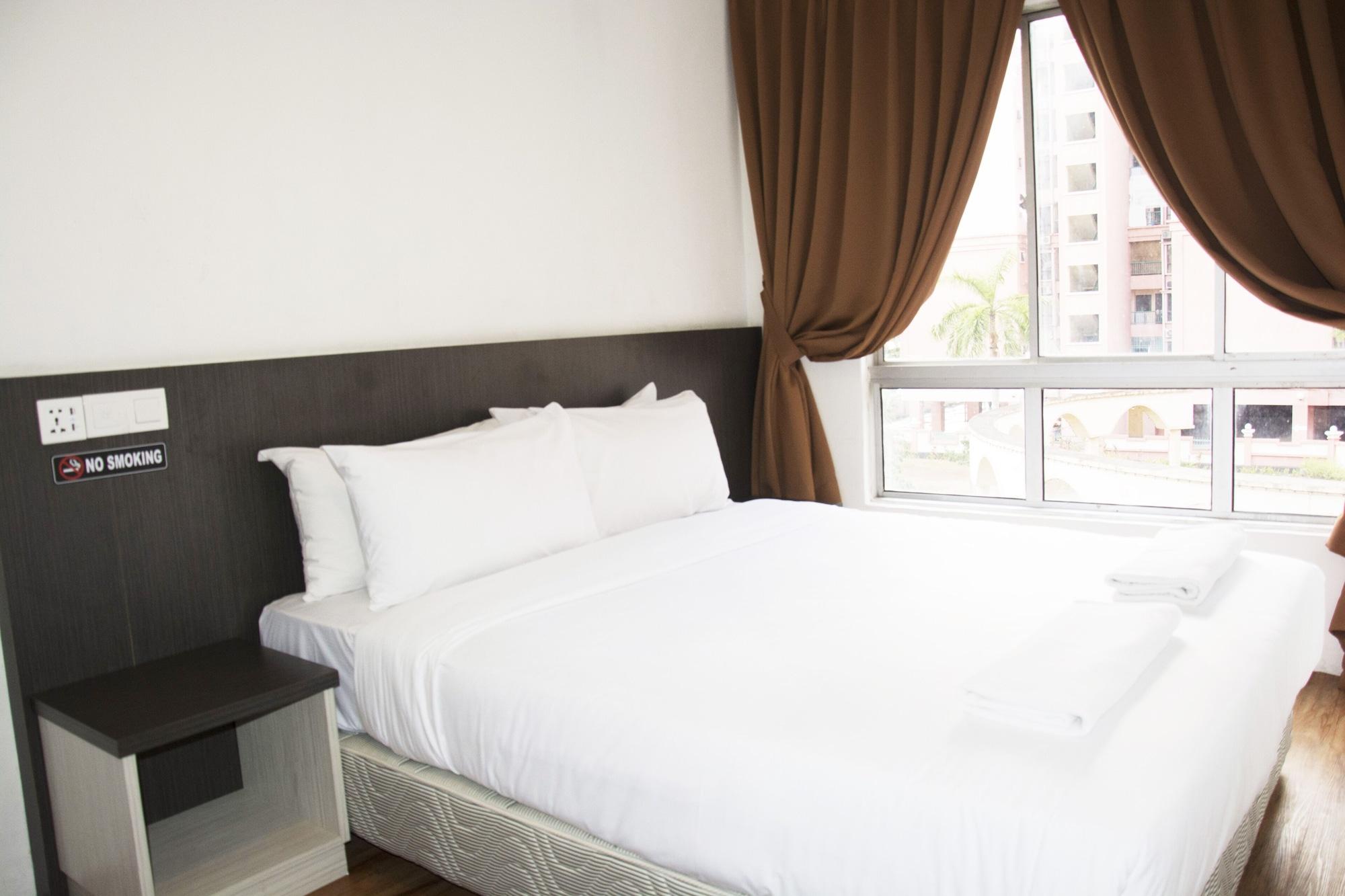 Promenade Service Apartment Kota Kinabalu Exterior photo